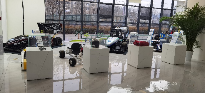 汽车科普教育基地参观